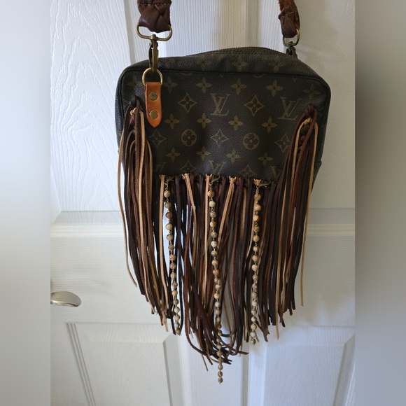 Louis Vuitton Brown Fringe Crossbody Bag - Picture 1 of 4